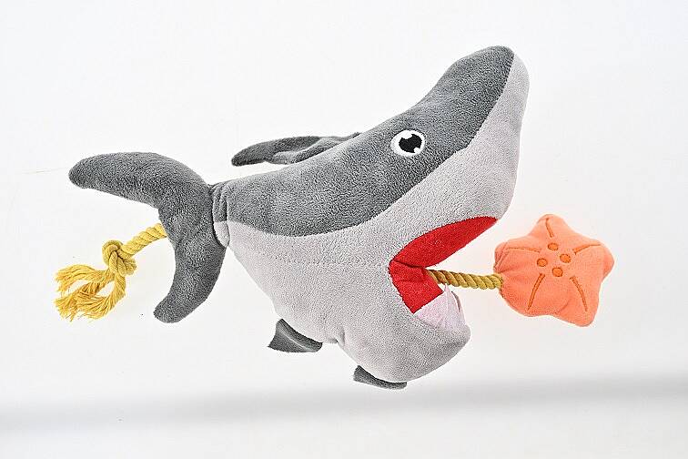Baby Shark Hareketli İpli Köpek Peluş Oyuncak - 1
